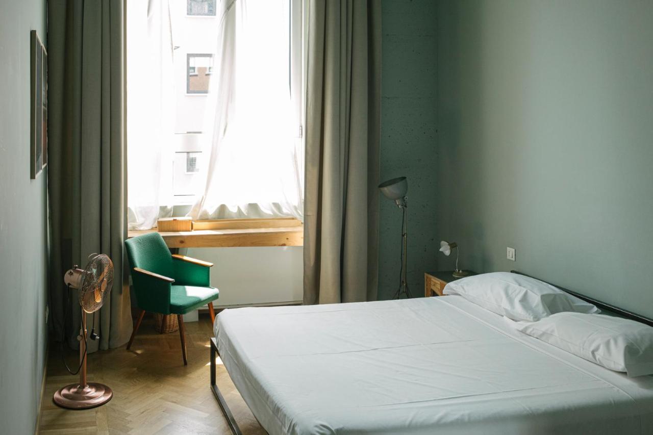 Casabase Hostel Milan Exterior photo